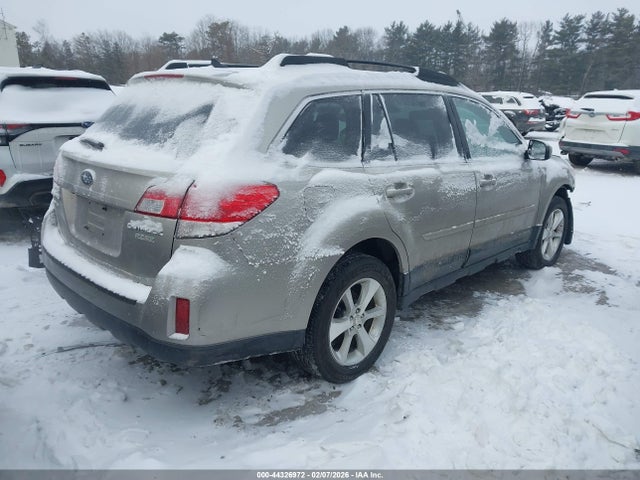 Продаж на аукціоні авто 2014 Subaru Outback 2.5i Limited, vin: 4S4BRBLC3E3274603, номер лоту: 44326972