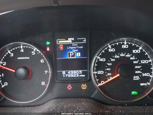 Продаж на аукціоні авто 2014 Subaru Outback 2.5i Limited, vin: 4S4BRBLC3E3274603, номер лоту: 44326972