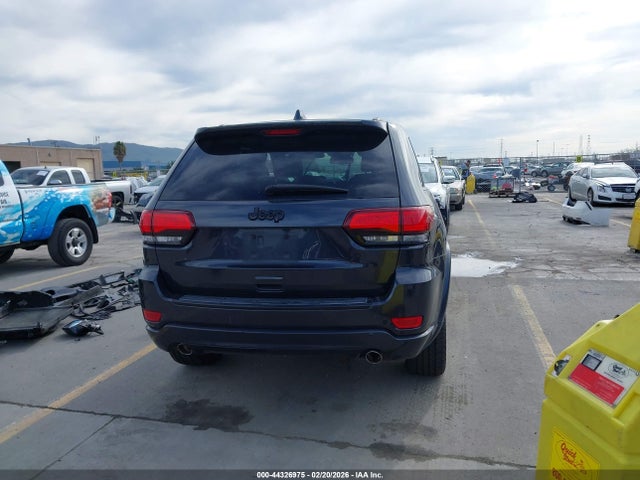 1C4RJEAG5FC218388 Jeep Grand Cherokee Altitude