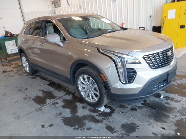 2022 CADILLAC XT4 1GYAZAR47NF112170 Photo 0