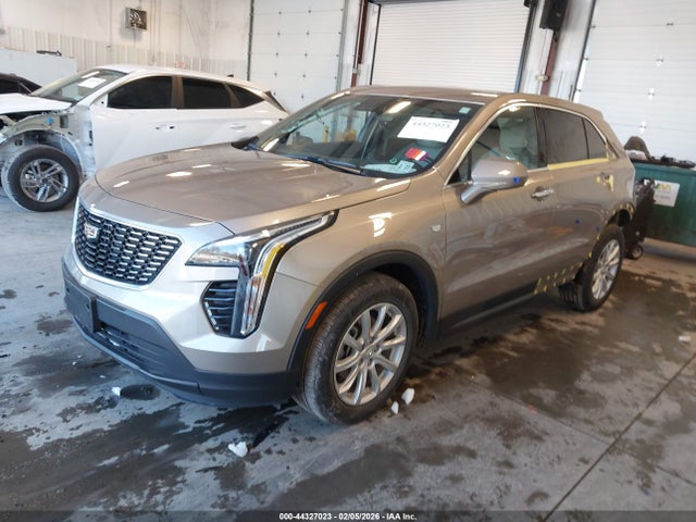 2022 CADILLAC XT4 1GYAZAR47NF112170 Photo 1