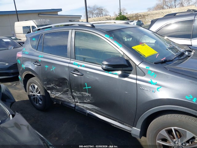 JTMRJREV3HD112034 Toyota Rav4 Hybrid Xle
