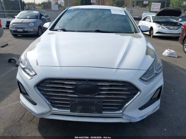 Hyundai SONATA SE 2019 5NPE24AF1KH740835 Image 12