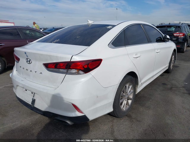 Hyundai SONATA SE 2019 5NPE24AF1KH740835 Image 4