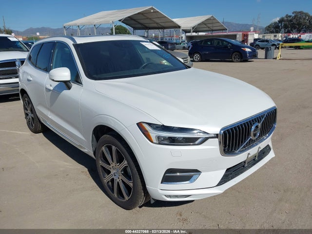 2020 VOLVO XC60 YV4102DL4L1504566 Photo 0