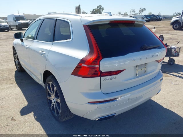 2020 VOLVO XC60 YV4102DL4L1504566 Photo 2