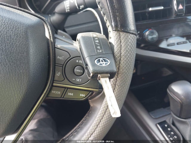 4T1G11AK8PU788445 Toyota CAMRY SE