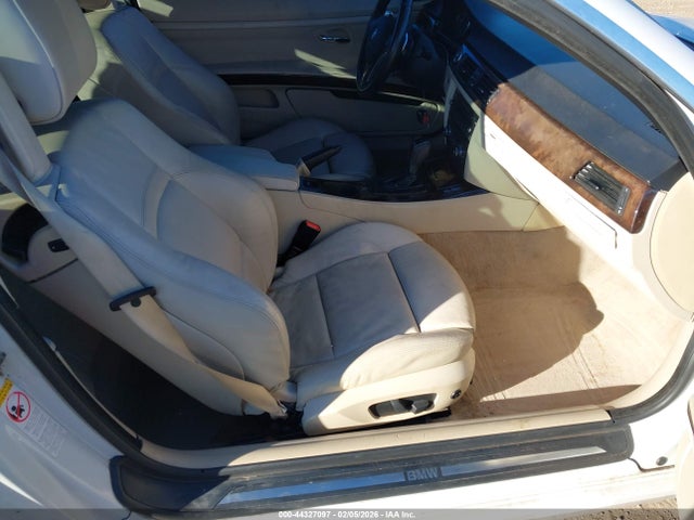 Продажа на аукционе авто 2009 Bmw 328i, vin: WBAWL13549PX25584, номер лота: 44327097