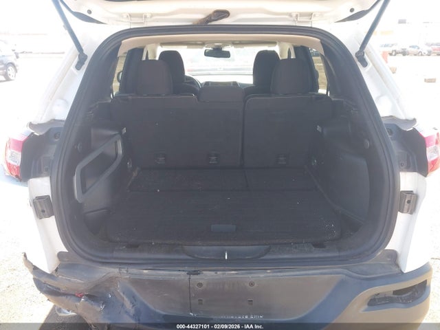 Jeep Cherokee Latitude 2016 1C4PJMCB7GW164336 Image 16