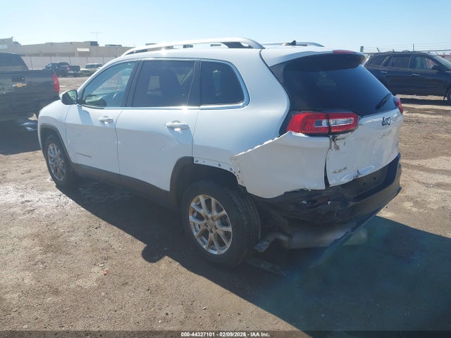 Jeep Cherokee Latitude 2016 1C4PJMCB7GW164336 Image 3