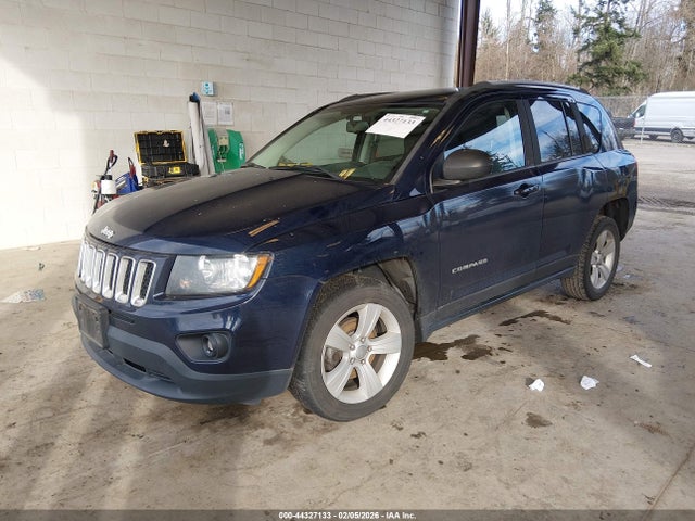 1C4NJCBA6GD715085 Jeep Compass Sport