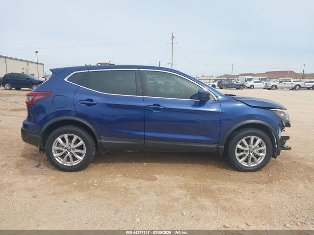 JN1BJ1AVXNW342892 Nissan Rogue Sport S Fwd Xtronic Cvt