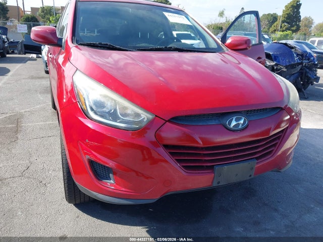 KM8JT3AF9FU100109 Hyundai TUCSON GLS