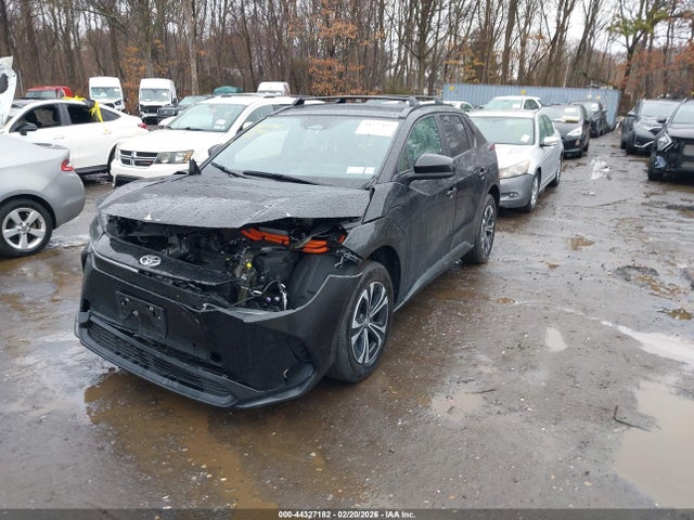 Toyota BZ4X XLE 2025 JTMAAAAAXSA068642 Image 2