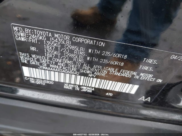 Toyota BZ4X XLE 2025 JTMAAAAAXSA068642 Image 9