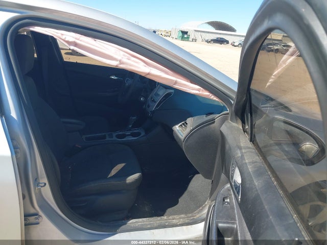1G1BC5SM0H7162316 Chevrolet Cruze Ls Auto