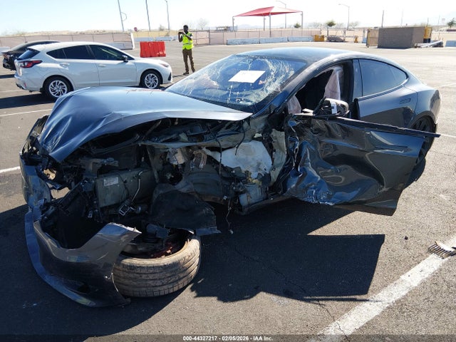 2018 TESLA MODEL S 5YJSA1E41JF245898 Photo 1