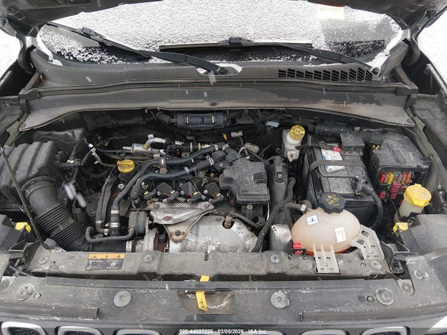 2017 JEEP RENEGADE ZACCJBAH1HPF06128 Photo 9
