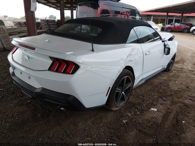 2024 FORD MUSTANG 1FAGP8UH9R5127571 Photo 3