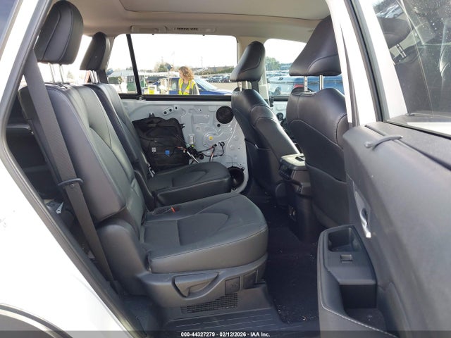 5TDACAB57RS009055 Toyota Grand Highlander Hybrid Xle