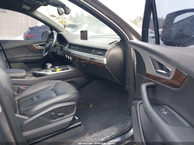 Продаж на аукціоні авто 2017 Audi Q7 2.0t Premium, vin: WA1AHAF77HD047192, номер лоту: 44327280