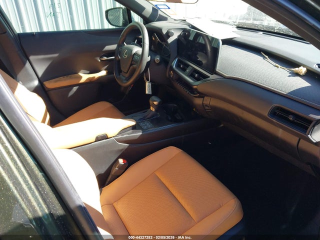 2024 LEXUS UX 250H JTHP9JBH3R2077832 Photo 4