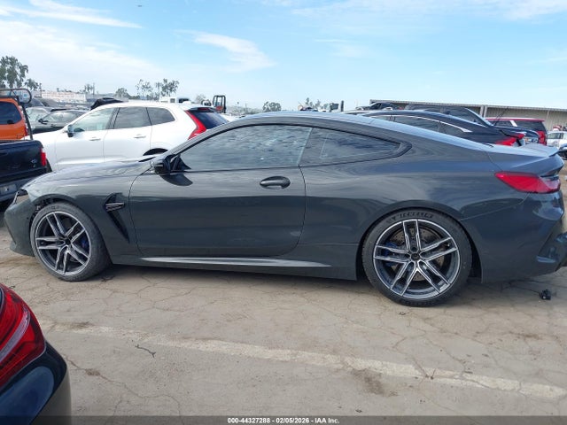 44327288 :رقم المزاد ، WBSAE0C09LBM08323 vin ، 2020 Bmw M8 Competition مزاد بيع