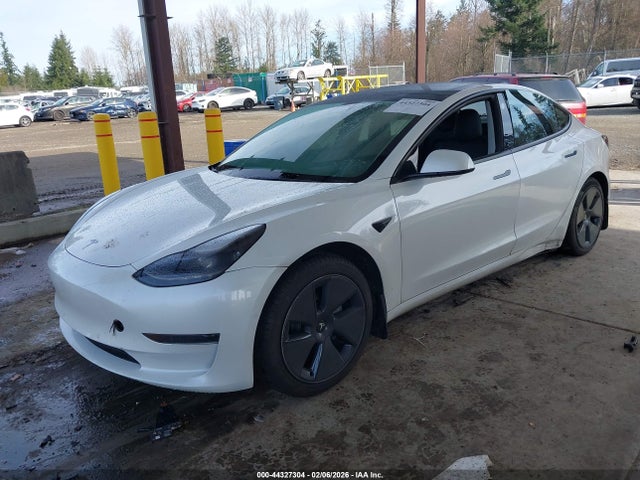 Продажа на аукционе авто 2022 Tesla Model 3 Rear-wheel Drive, vin: 5YJ3E1EA4NF155990, номер лота: 44327304