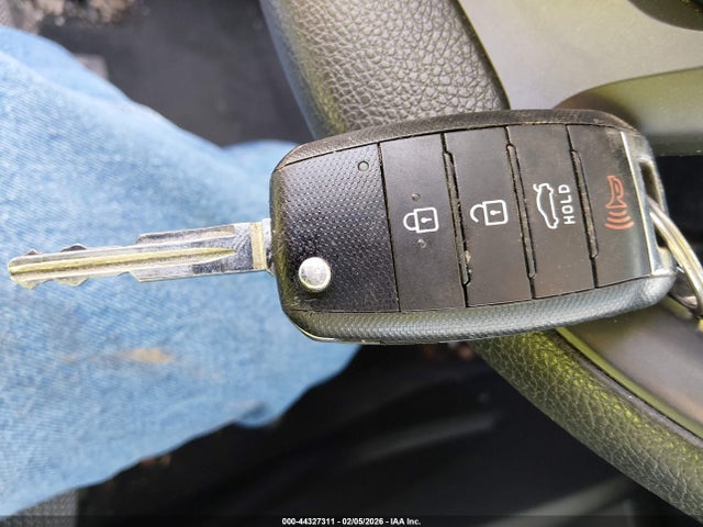 2018 Kia Forte Lx მანქანა იყიდება აუქციონზე, vin: 3KPFK4A72JE282397, აუქციონის ნომერი: 44327311
