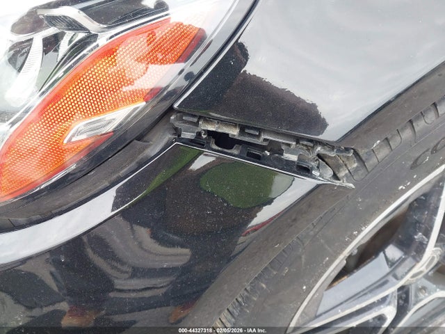 44327318 :رقم المزاد ، WDDWF8DB7LR558808 vin ، 2020 Mercedes-benz C 300 مزاد بيع