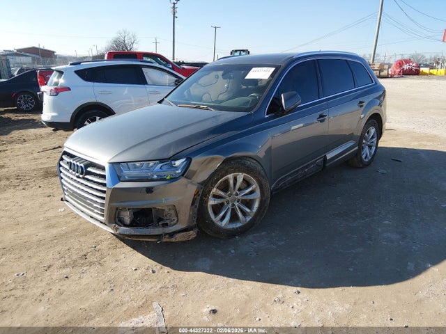 2017 AUDI Q7 WA1LHAF75HD049600 Photo 1