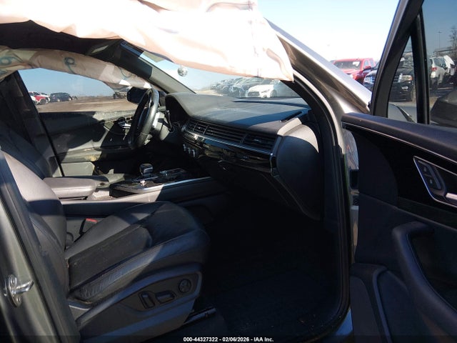 2017 AUDI Q7 WA1LHAF75HD049600 Photo 4