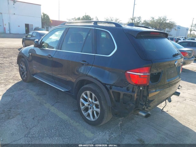 2013 BMW X5 5UXZV4C53DL994198 Photo 2