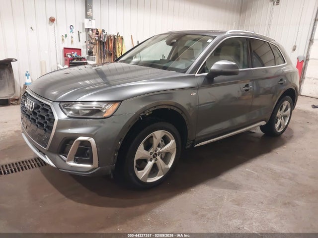 2023 Audi Q5 Premium Plus 45 Tfsi S Line Quattro მანქანა იყიდება აუქციონზე, vin: WA1EAAFY0P2172219, აუქციონის ნომერი: 44327357