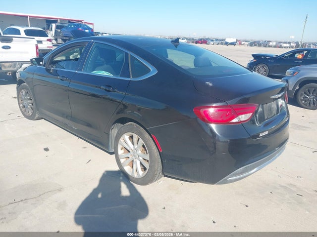 Продажа на аукционе авто 2015 Chrysler 200 Limited, vin: 1C3CCCAB2FN623139, номер лота: 44327370