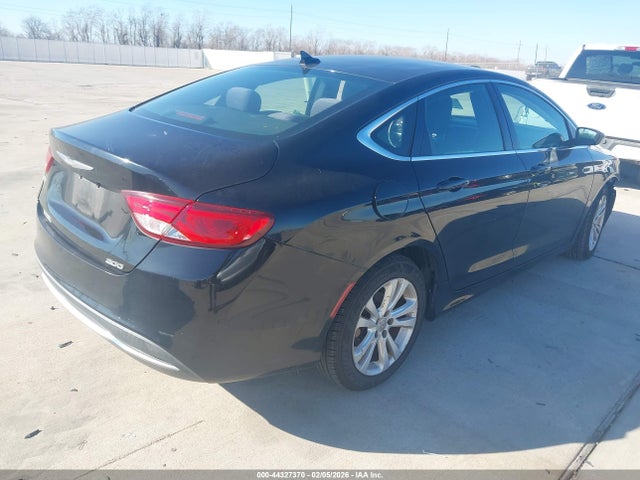 Продажа на аукционе авто 2015 Chrysler 200 Limited, vin: 1C3CCCAB2FN623139, номер лота: 44327370