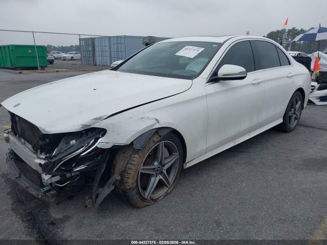 Продаж на аукціоні авто 2018 Mercedes-benz E 300, vin: WDDZF4JB4JA309811, номер лоту: 44327375