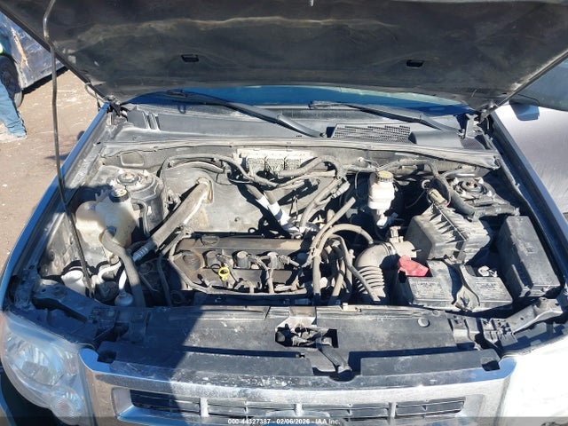 2010 FORD ESCAPE 1FMCU9D71AKC52032 Photo 9
