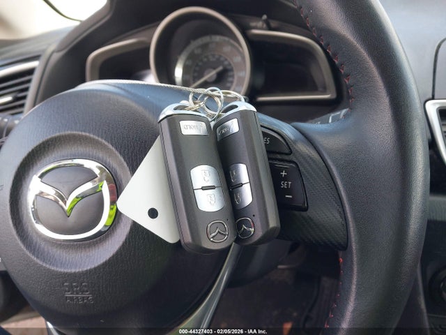 JM1BM1L77E1103333 Mazda Mazda3 I Touring