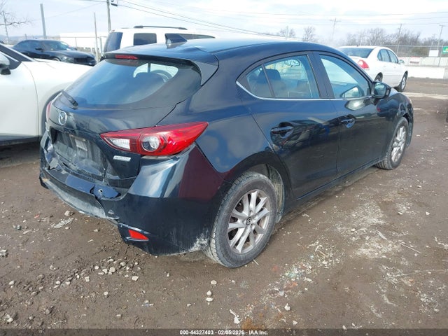 JM1BM1L77E1103333 Mazda Mazda3 I Touring
