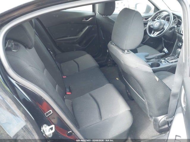 JM1BM1L77E1103333 Mazda Mazda3 I Touring
