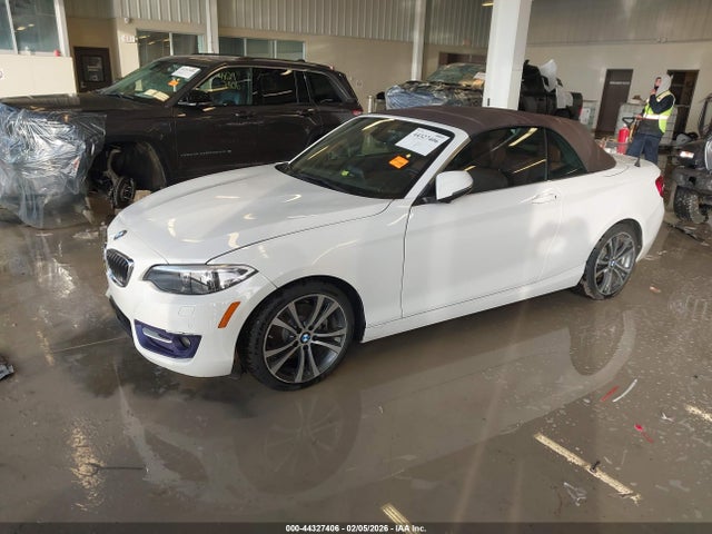 44327406 :رقم المزاد ، WBA1L9C56GV325348 vin ، 2016 Bmw 228i Xdrive مزاد بيع