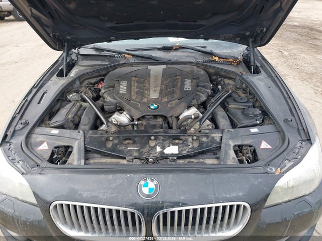 2012 BMW 550I WBAFU9C55CC786968 Photo 9