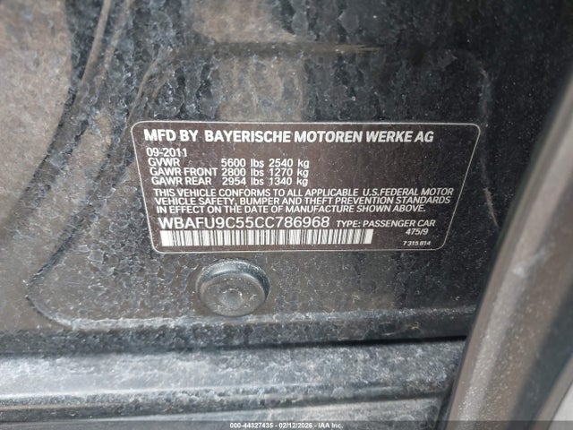 2012 BMW 550I WBAFU9C55CC786968 Photo 8