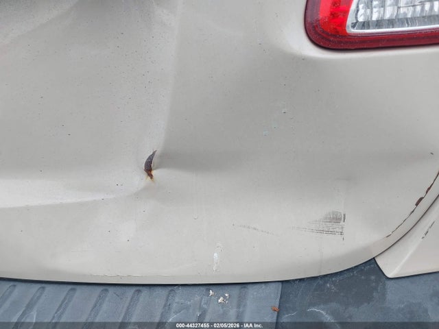 44327455 :رقم المزاد ، 5XYKT3A61CG227880 vin ، 2012 Kia Sorento Lx مزاد بيع