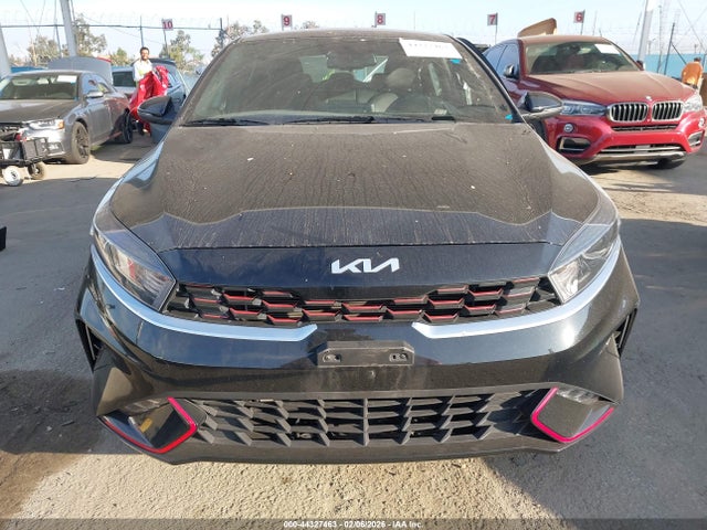 3KPF54AD3NE496429 KIA Forte Gt-line