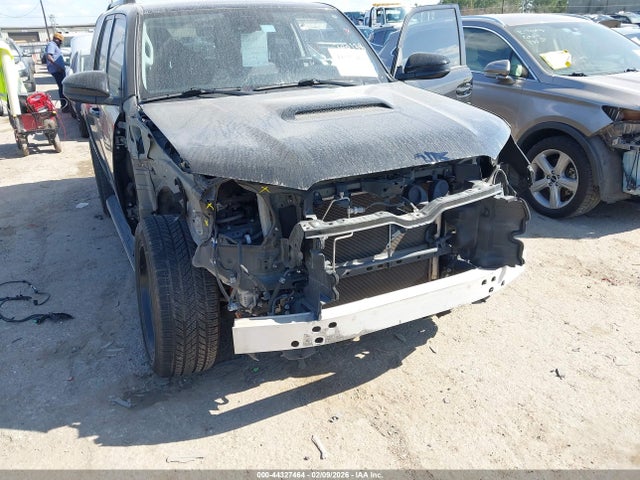 2022 TOYOTA 4RUNNER JTESU5JR3N6051841 Photo 5