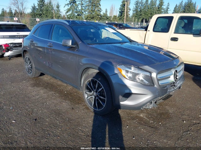 2017 MERCEDES-BENZ GLA 250 WDCTG4GB5HJ301743
