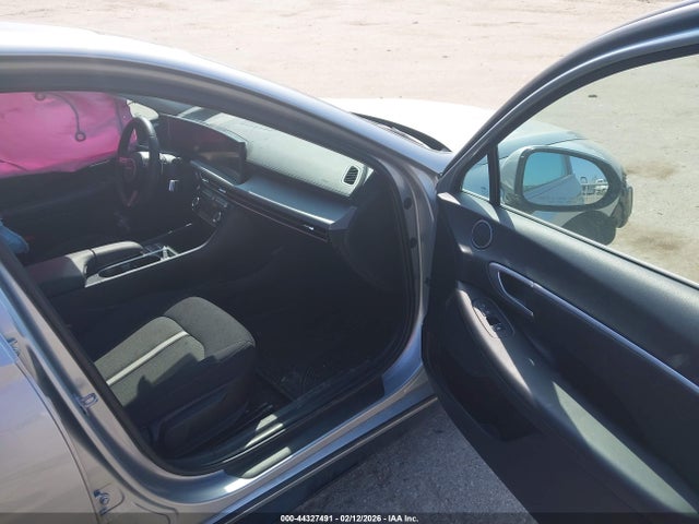 Продаж на аукціоні авто 2024 Hyundai Sonata Sel, vin: KMHL14JAXRA388091, номер лоту: 44327491