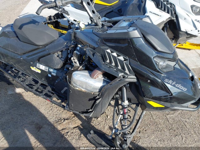 Ski-Doo Summit 500f Fan 2024 2BPSCERA5RV000014 Image 6
